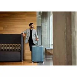 Samsonite Silhouette 18 Hardside Large Expandable Spinner