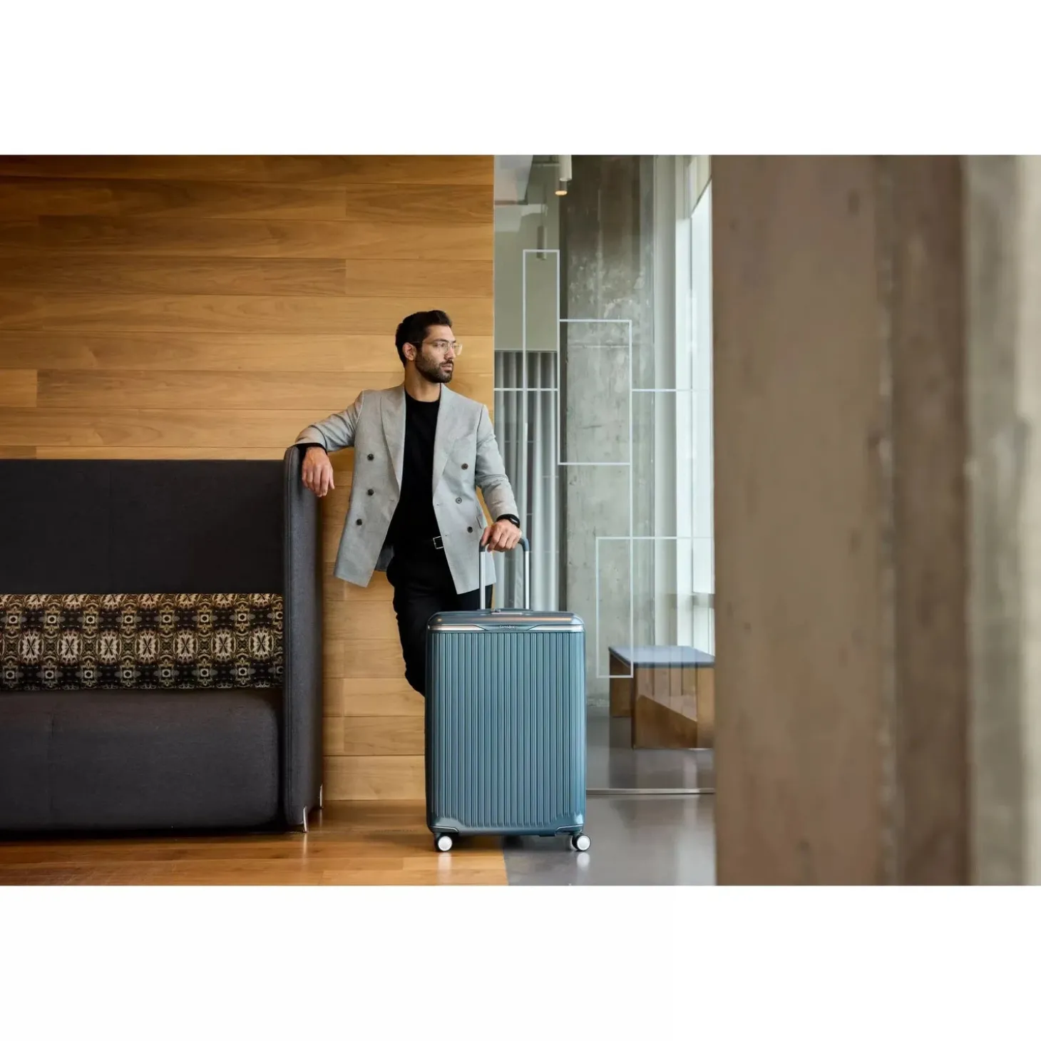 Samsonite Silhouette 18 Hardside Large Expandable Spinner