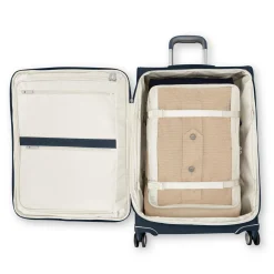 Samsonite Silhouette 18 Softside Medium Expandable Spinner