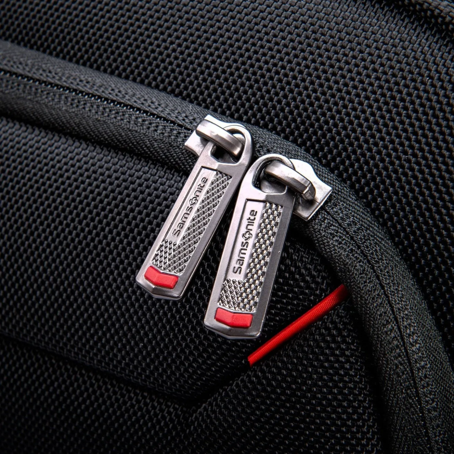 Samsonite Xenon 4.0 Spinner Mobile Office