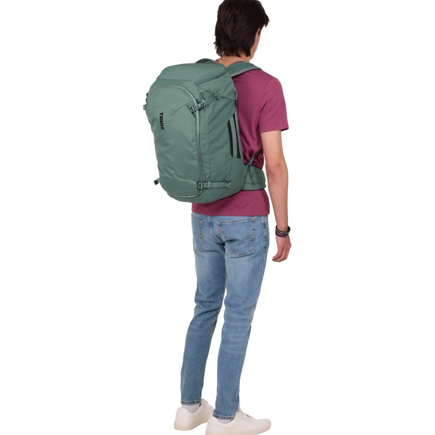 Thule Luggage Landmark Travel Pack 40L
