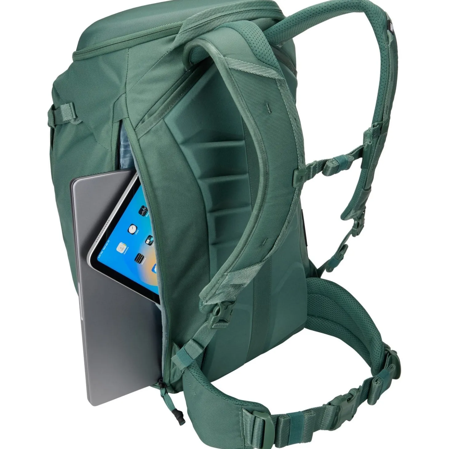 Thule Luggage Landmark Travel Pack 40L