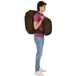 Thule Luggage Landmark Travel Pack 70L