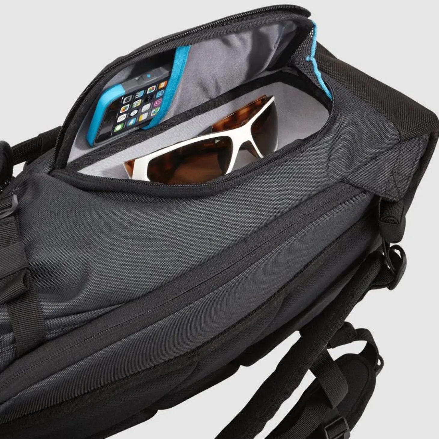 Thule Luggage Subterra Backpack 25L