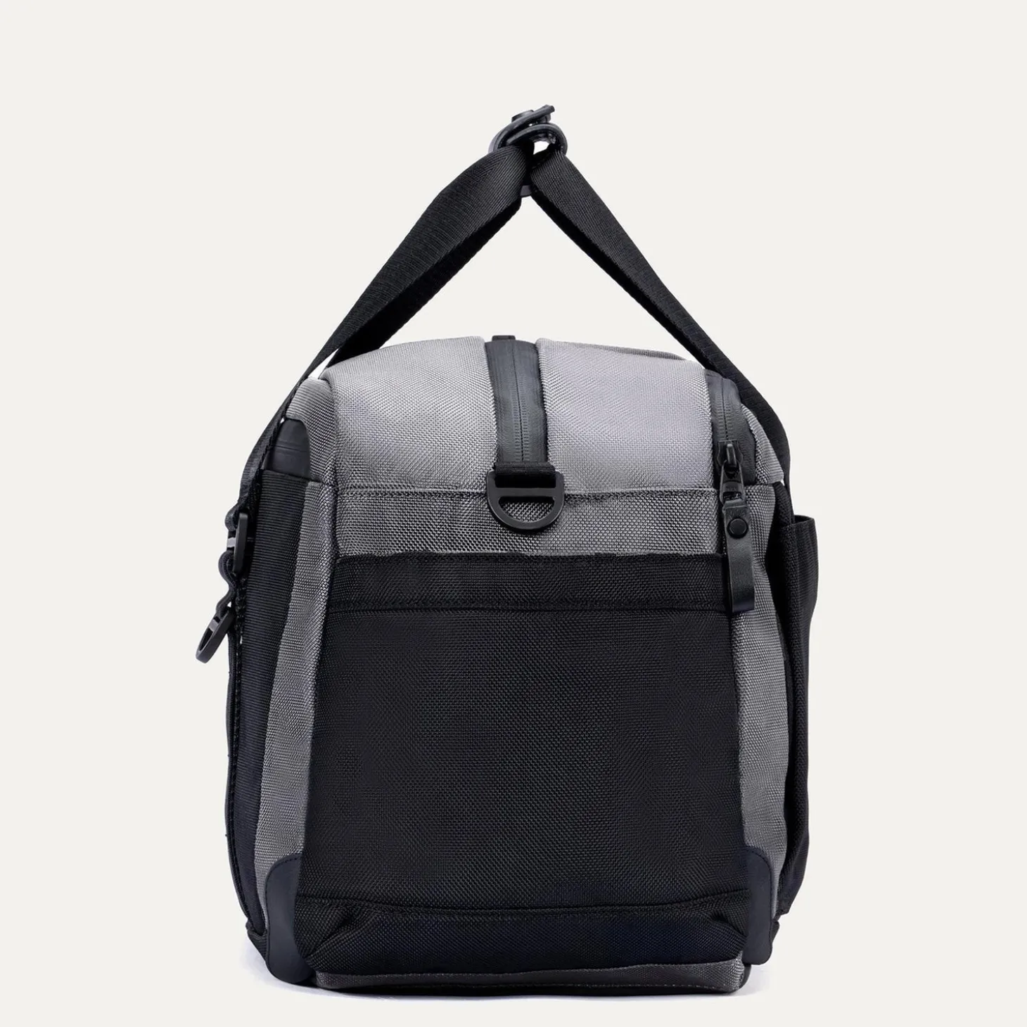 Travelpro Altitude Day-to-Day Duffel