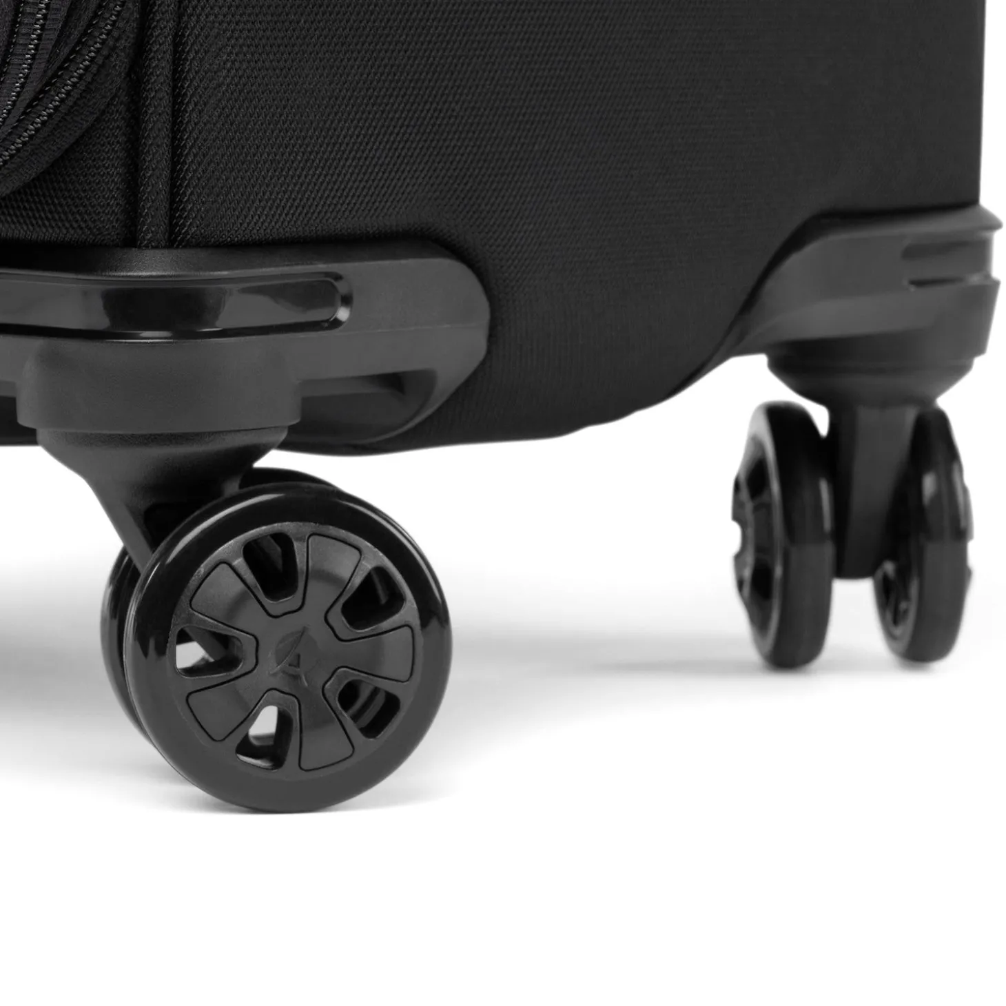 Travelpro Crew Classic Large Check-in Expandable Spinner