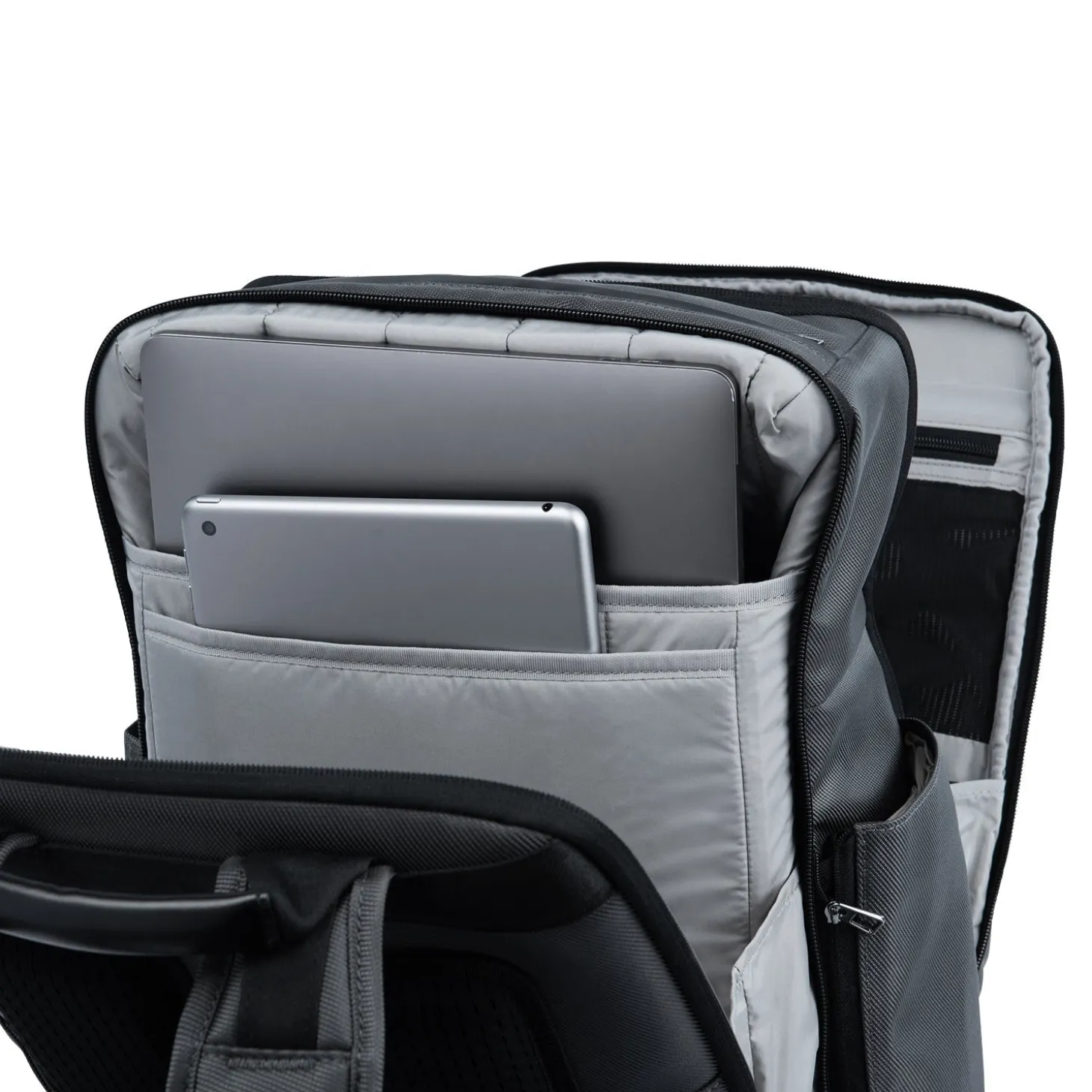 Travelpro Crew Executive Choice 3 Large Backpack