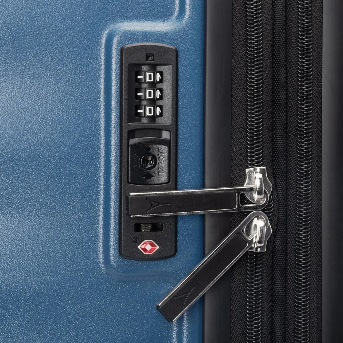 Travelpro Maxlite Air V2 Compact Carry-on Expandable Spinner