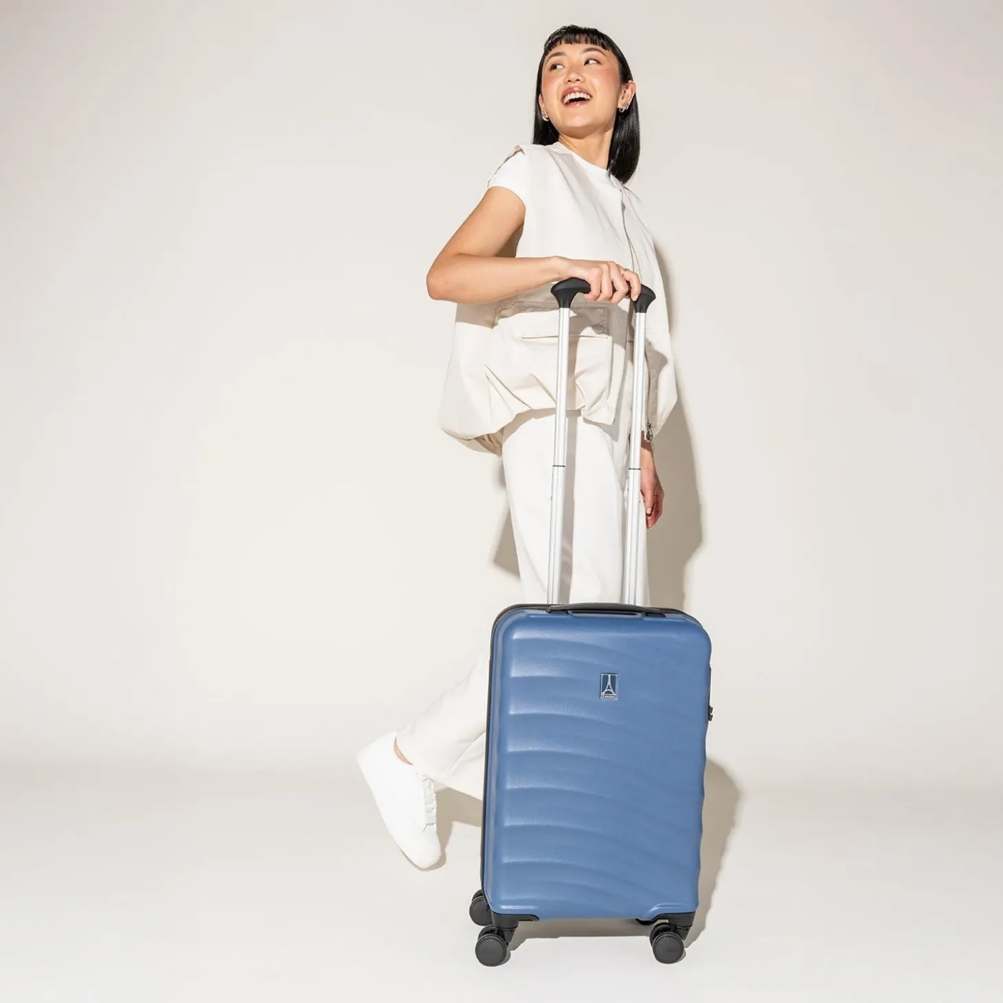Travelpro Maxlite Air V2 Compact Carry-on Expandable Spinner