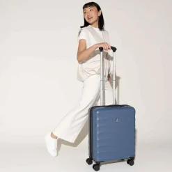 Travelpro Maxlite Air V2 International Carry-on Expandable Spinner