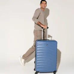 Travelpro Maxlite Air V2 Large Check-in Expandable Spinner
