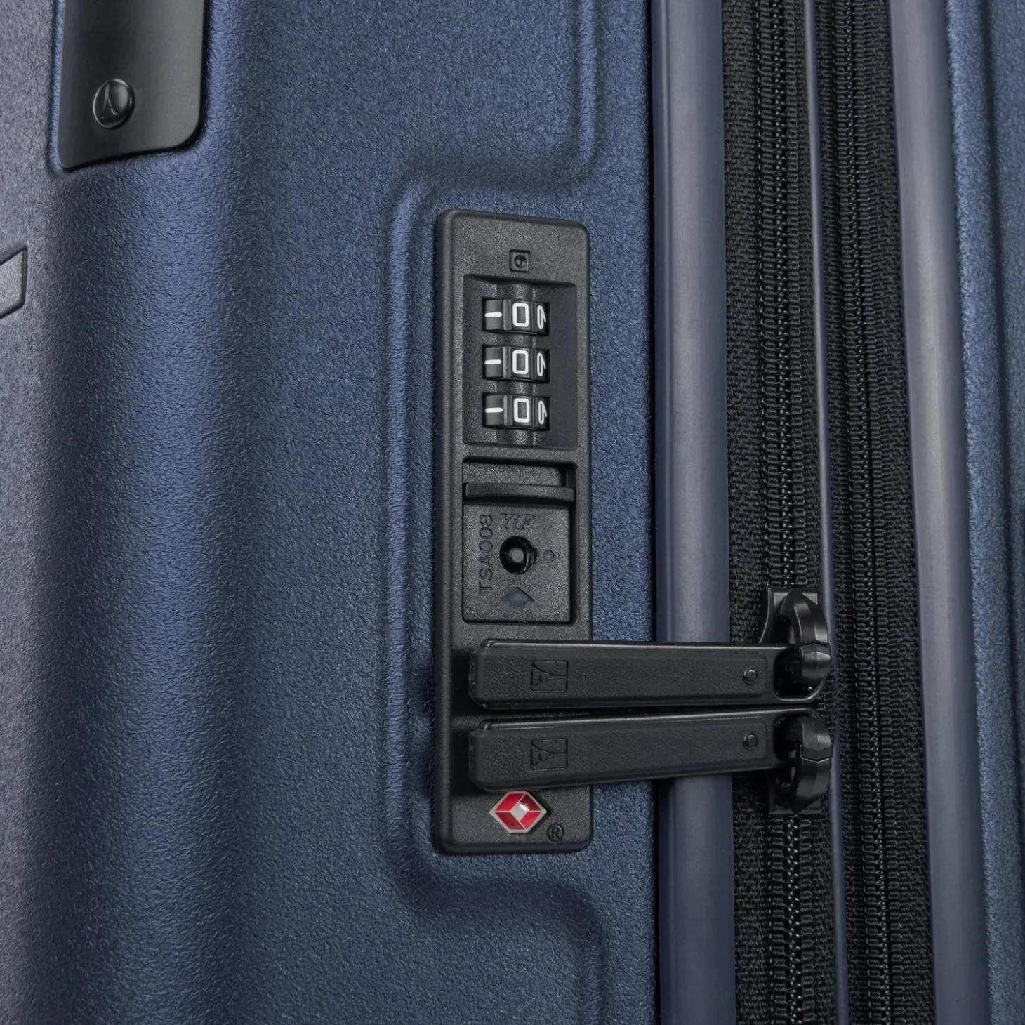 Travelpro Platinum Elite Hardside Carry-on Expandable Spinner