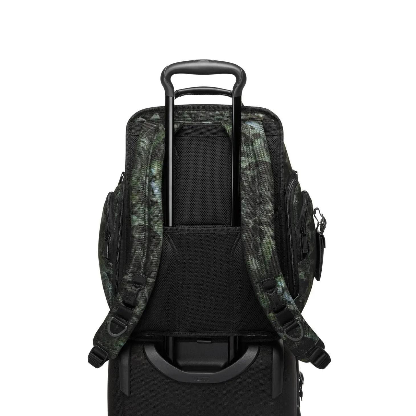 TUMI Alpha Brief Pack