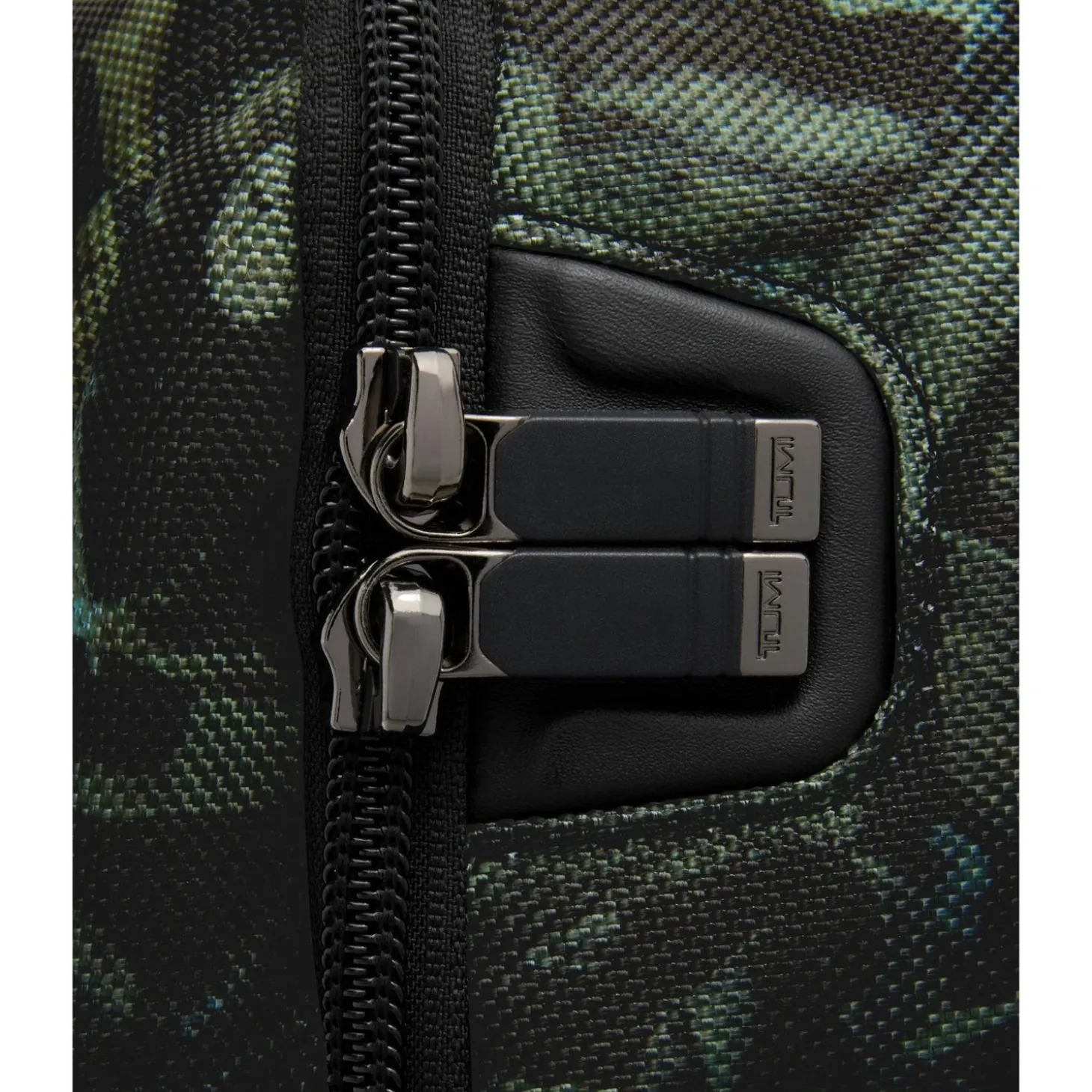 TUMI Alpha Brief Pack