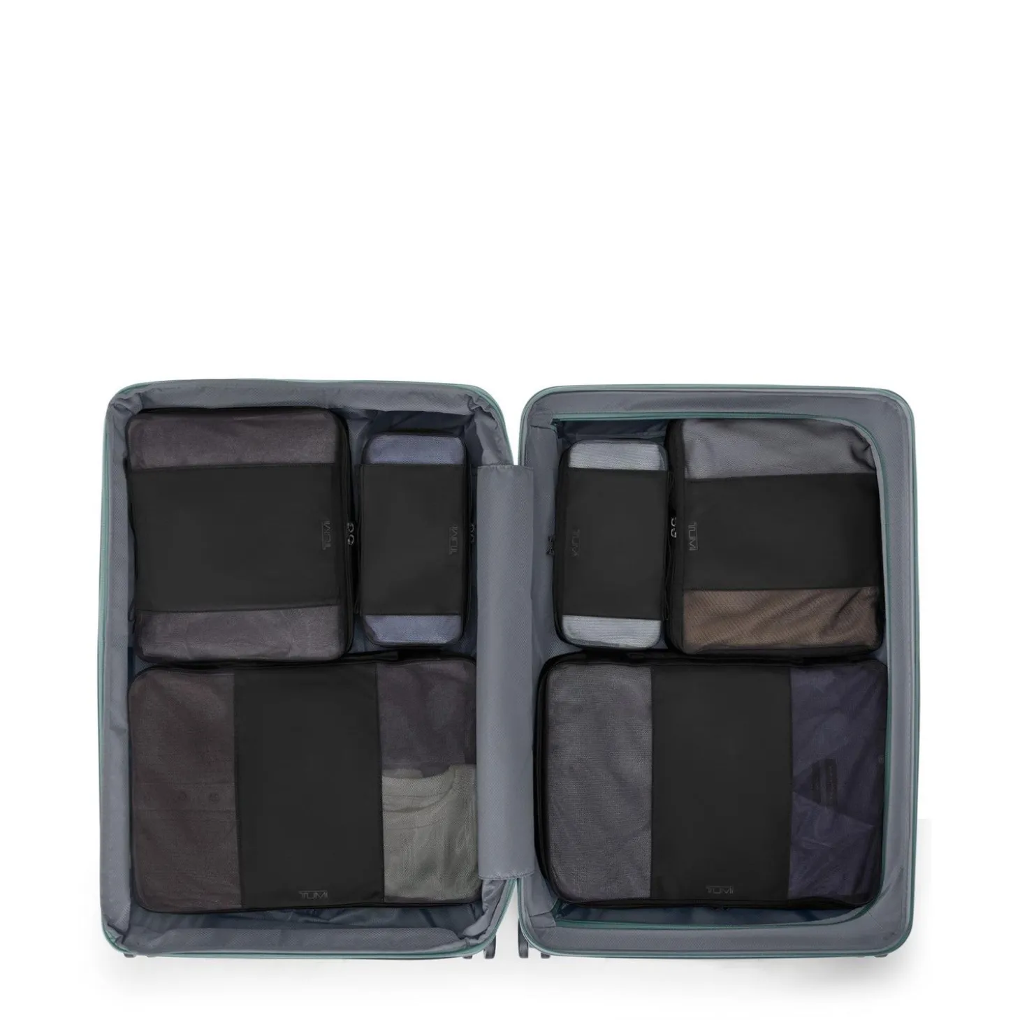 TUMI 19 Degree Extended Trip Expandable 4 Wheeled Packing Case