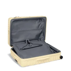 TUMI 19 Degree Extended Trip Expandable 4 Wheeled Packing Case