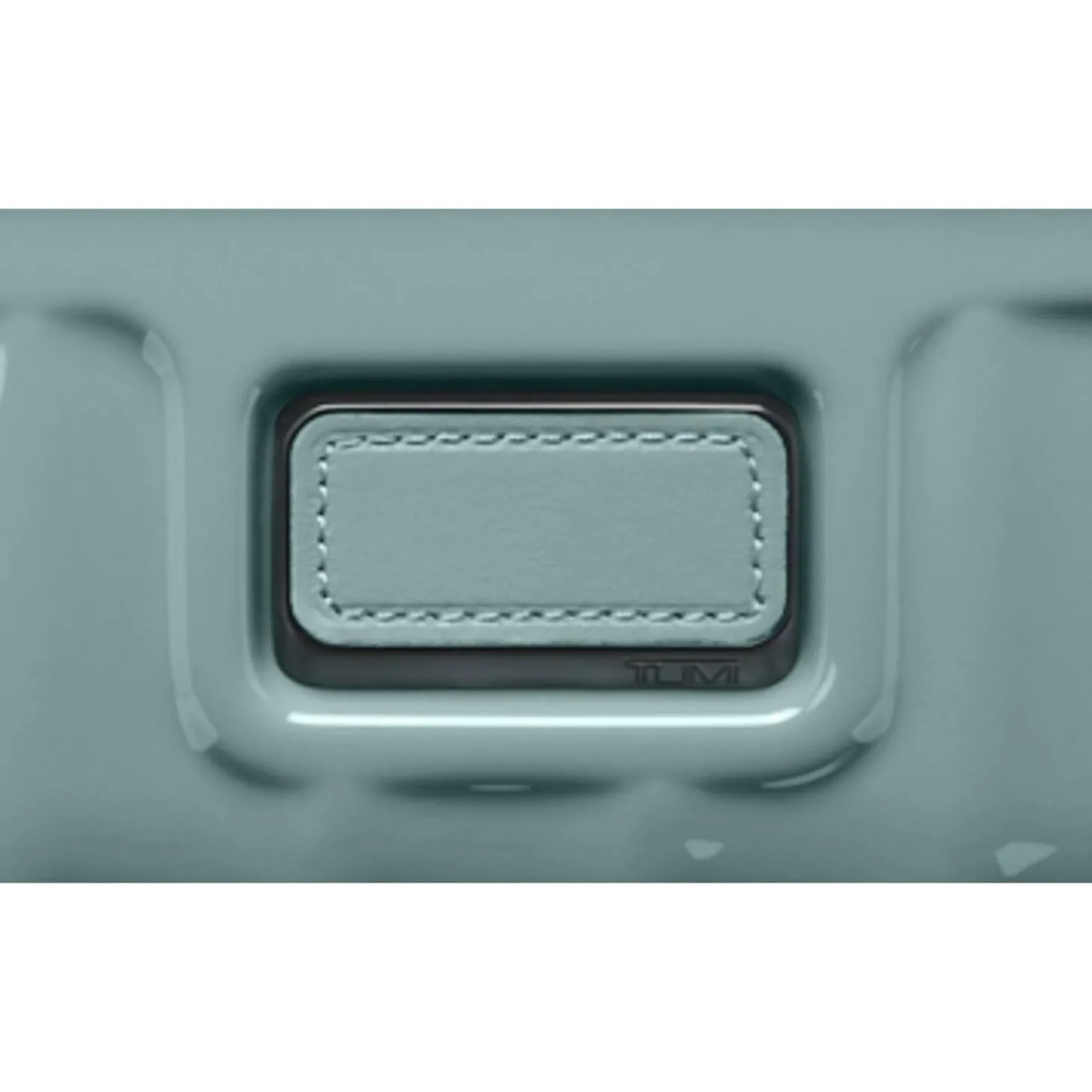 TUMI 19 Degree International Expandable 4 Wheeled Carry-On