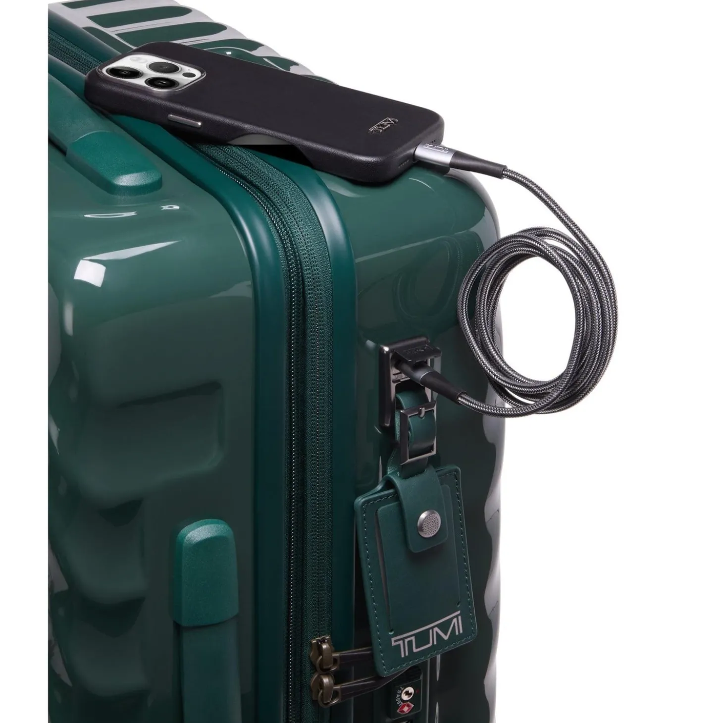 TUMI 19 Degree International Expandable 4 Wheeled Carry-On