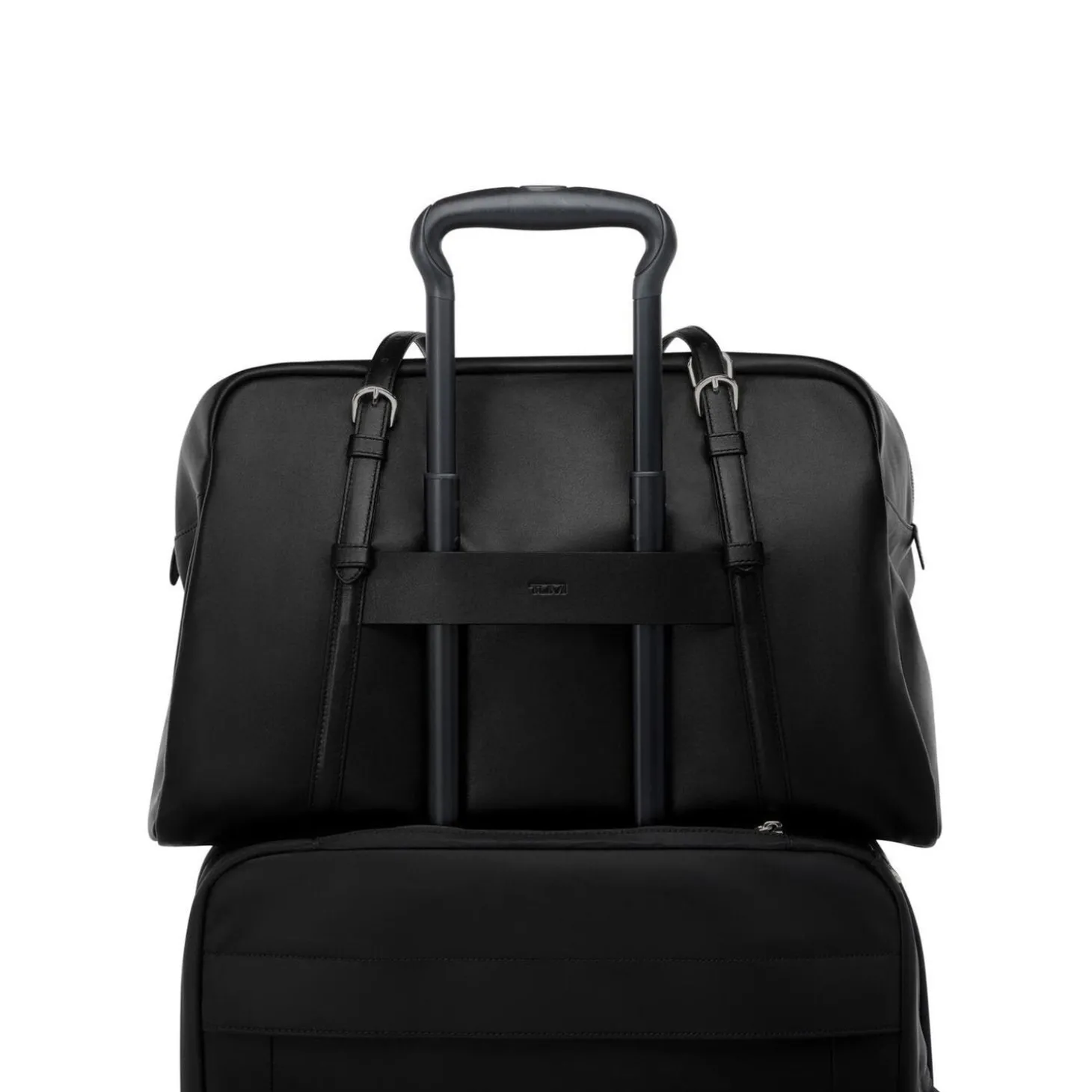 TUMI Voyageur Oaklynn Leather Weekender