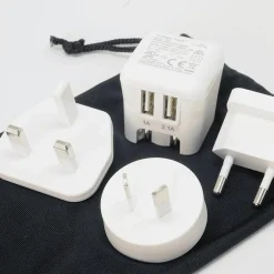 Voltage Valet Universal 2 Port USB Travel Power Adapter Charger Set