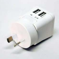 Voltage Valet Universal 2 Port USB Travel Power Adapter Charger Set